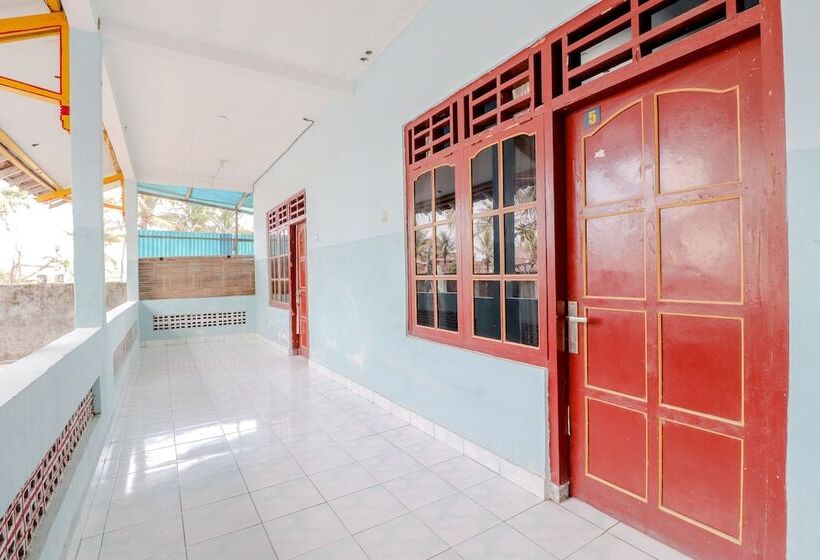 فندق Losmen Parikesit