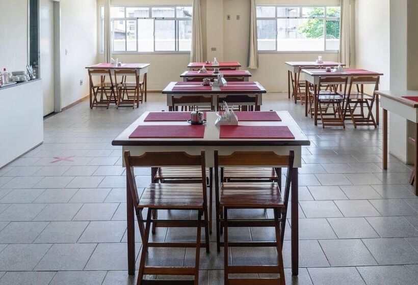 酒店 Piúma Palace