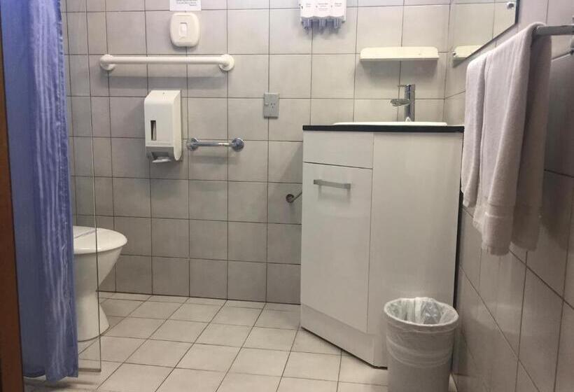 هتل Pooraka Motor Inn