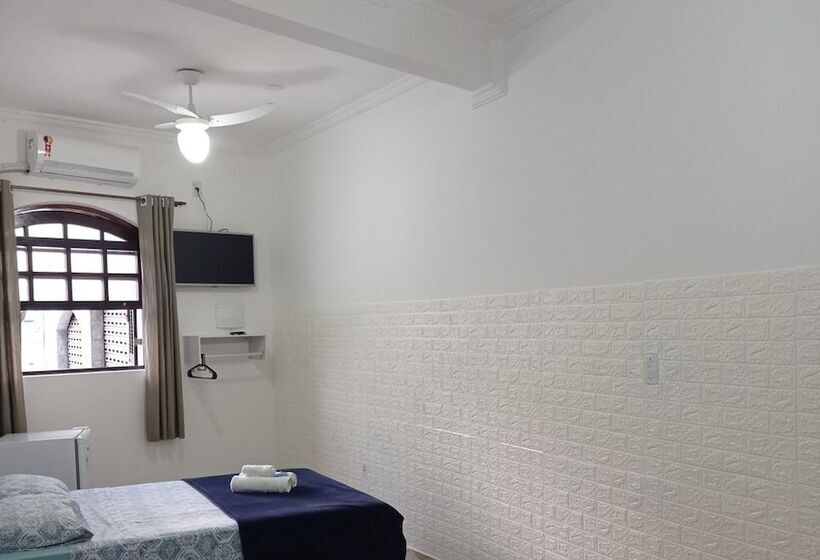 ホテル Pousada Caravela