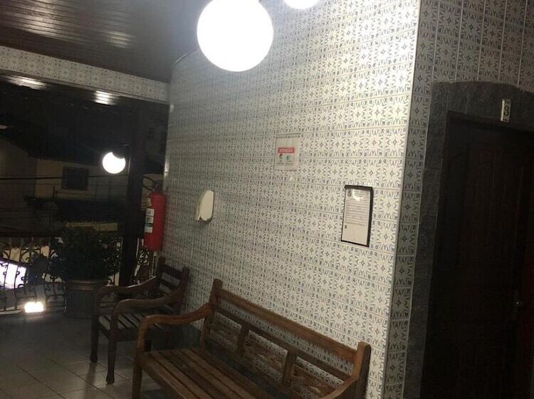 ホテル Pousada Caravela