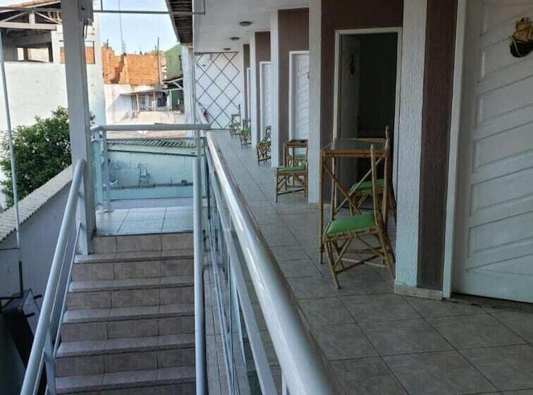 ホテル Pousada Caravela