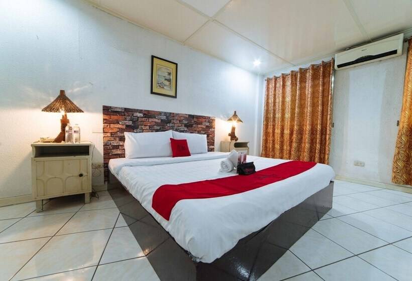 فندق Reddoorz Premium @ Clarkview Angeles City