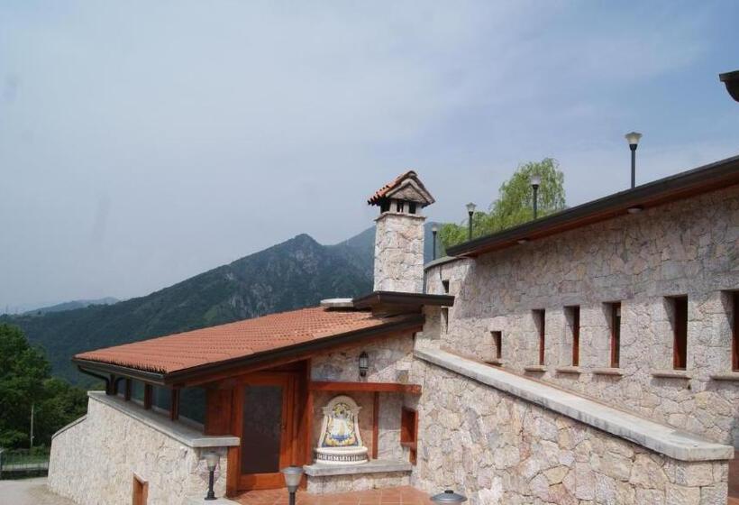 هتل Resort Ninfea San Pellegrino Terme