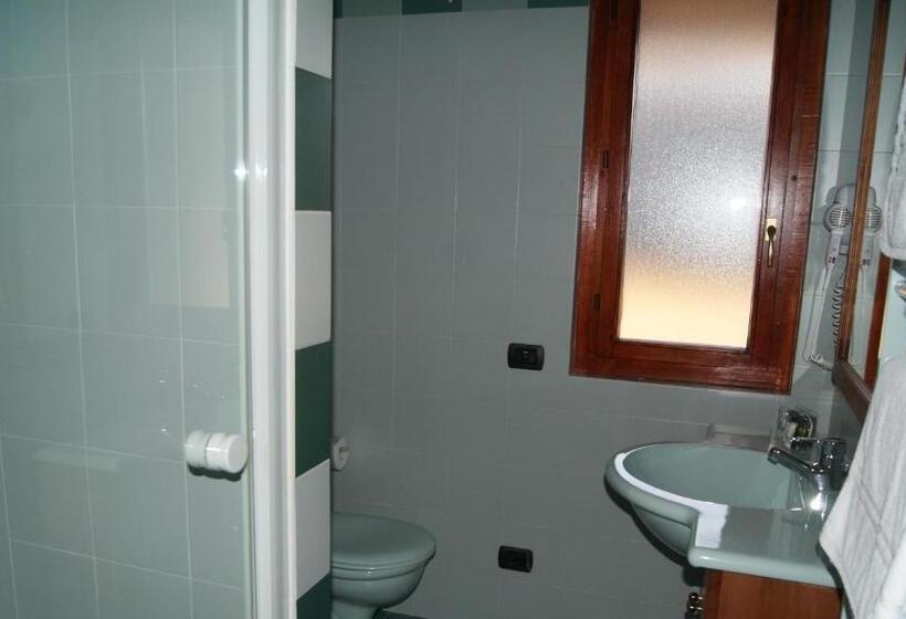 هتل Resort Ninfea San Pellegrino Terme