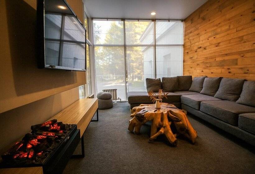 هتل روستایی Park Hotel Sobolinka