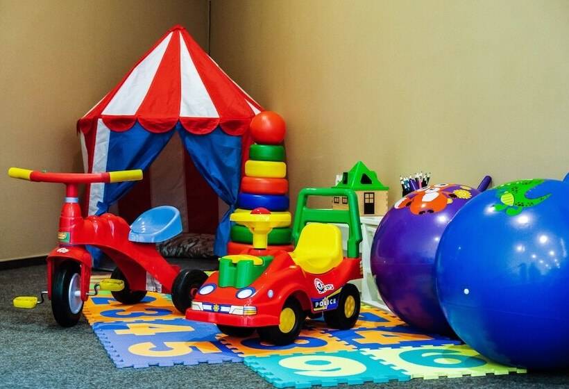 هتل روستایی Park Hotel Sobolinka