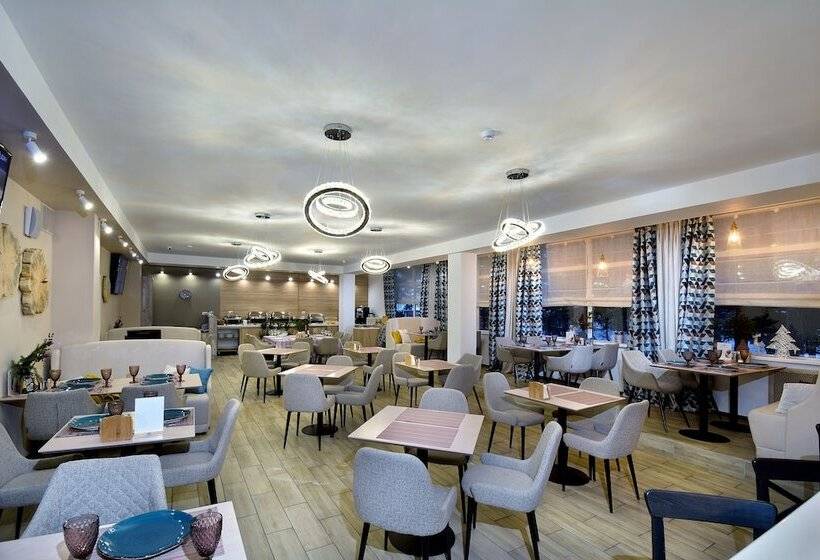 هتل روستایی Park Hotel Sobolinka