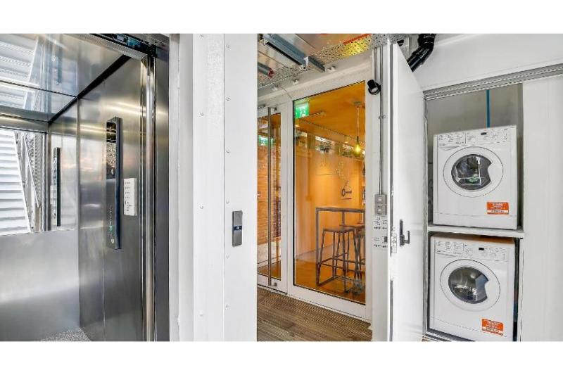 ホテル Stowaway Waterloo