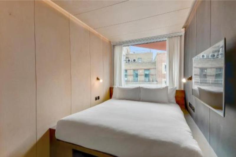 ホテル Stowaway Waterloo