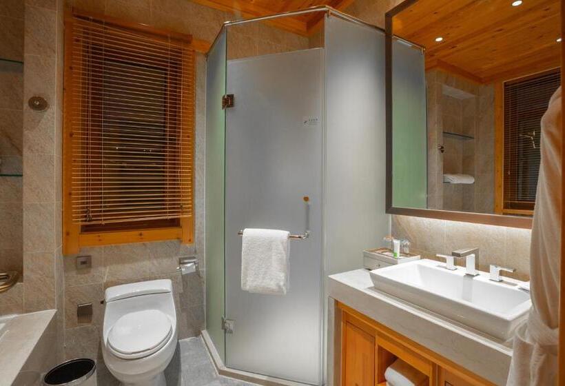 فندق Swissôtel Resort Changbaishan