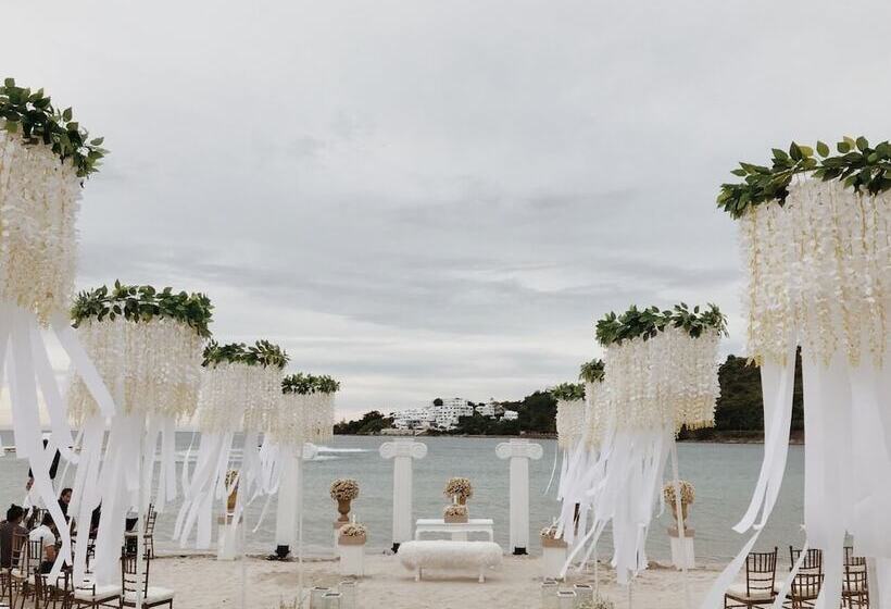 هتل Vitalis White Sands