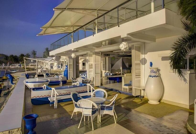 هتل Vitalis White Sands