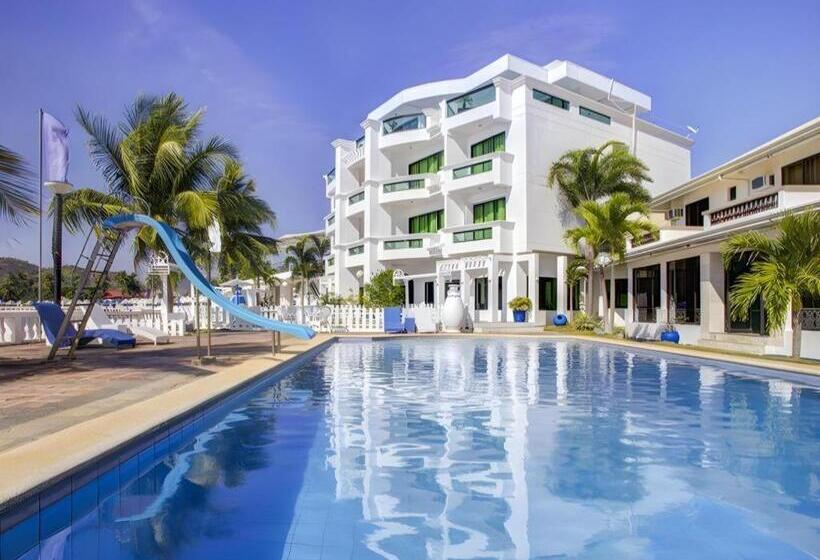 هتل Vitalis White Sands