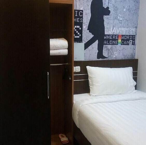 Jav Front One Hotel Lahat