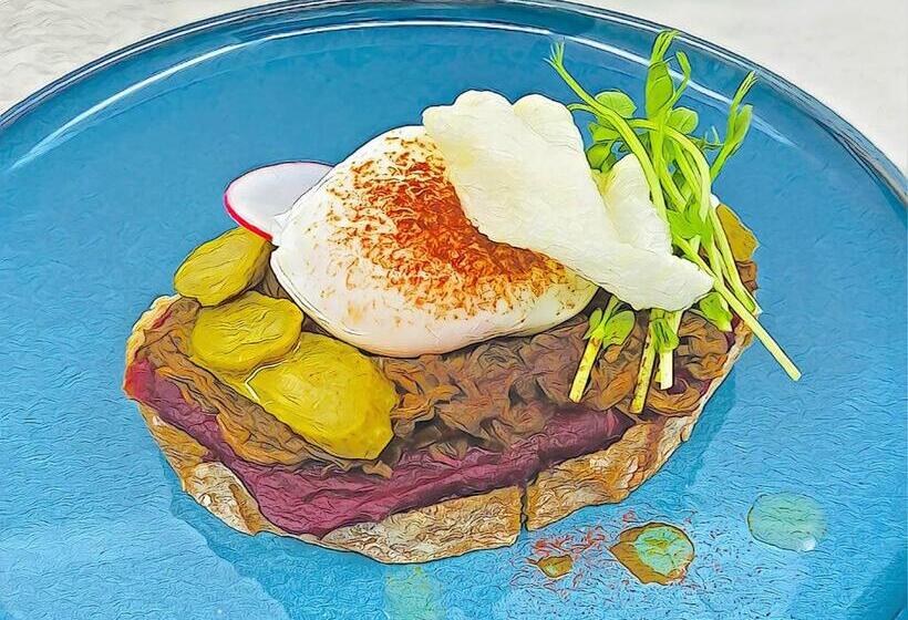 Kaiyue Hotel Zhongshan Road St Michael S Cathedral And Zhanqiao Pier Qingdao