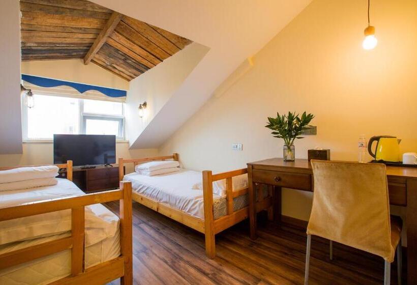 Kaiyue Hotel Zhongshan Road St Michael S Cathedral And Zhanqiao Pier Qingdao