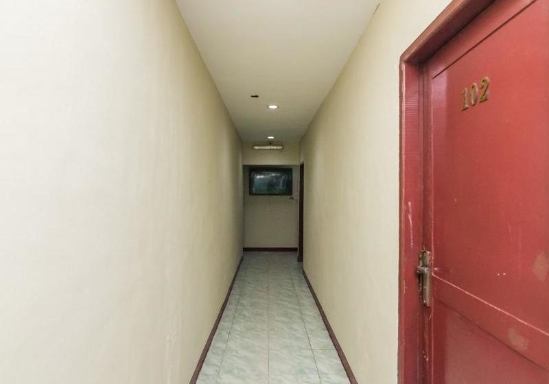 Oyo 1703 Terang Bintang Hotel By Oyo Rooms