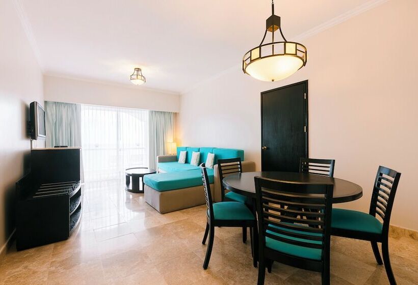 Azul Ixtapa All Inclusive Beach Resort & Convention Center