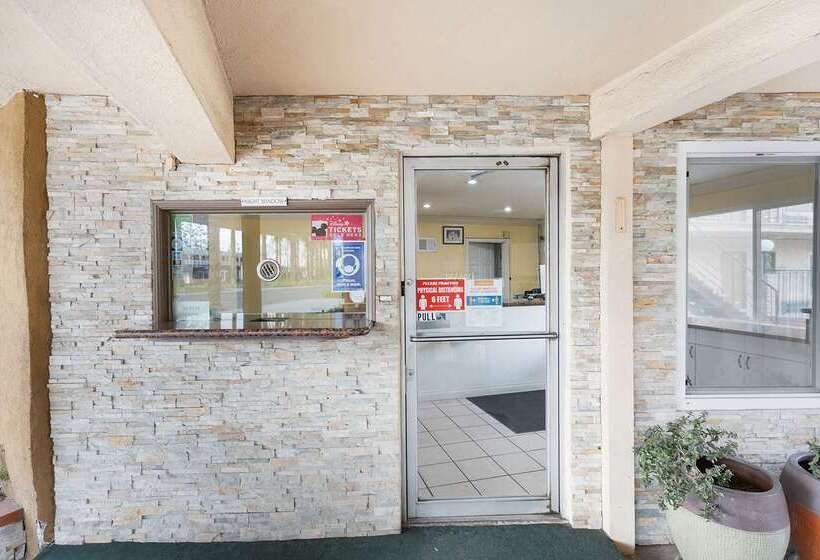 호텔 Americas Best Value Inn & Suites Anaheim