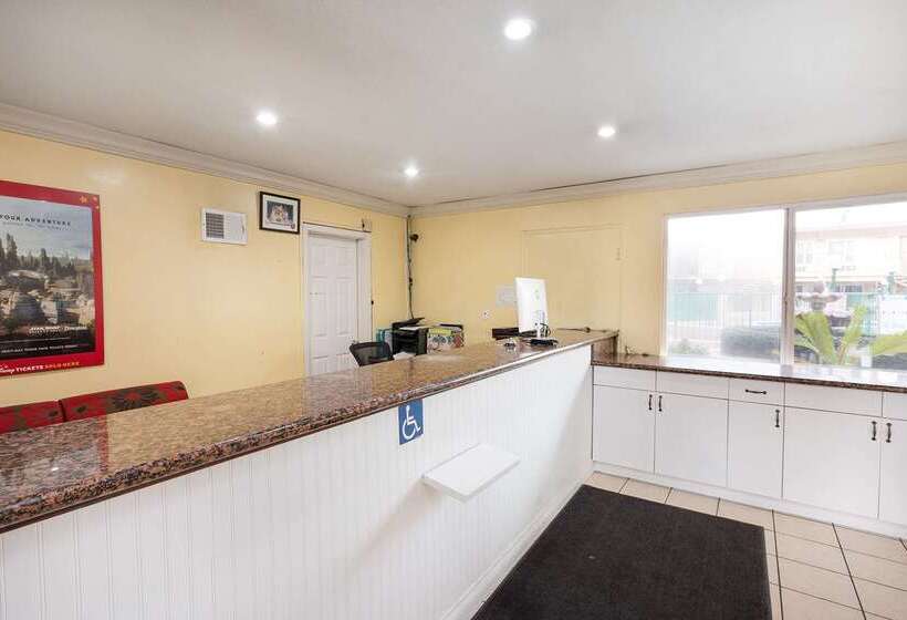 호텔 Americas Best Value Inn & Suites Anaheim