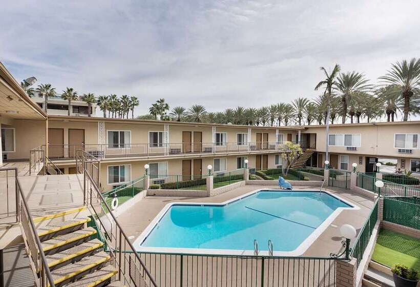 호텔 Americas Best Value Inn & Suites Anaheim