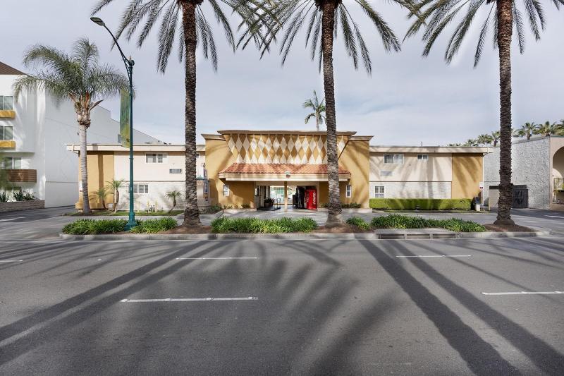 호텔 Americas Best Value Inn & Suites Anaheim