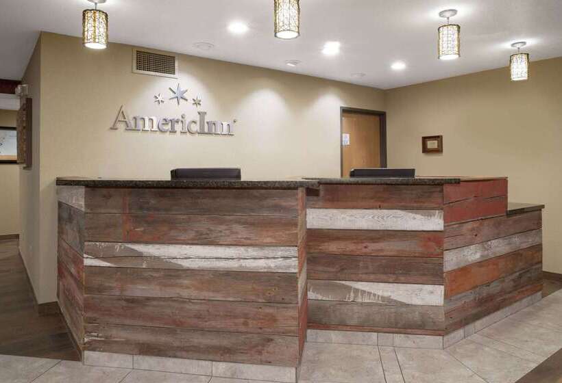 בית מלון כפרי Americinn By Wyndham Mount Pleasant