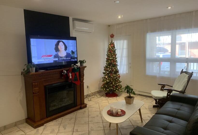 בית מלון כפרי And Suites Les Laurentides