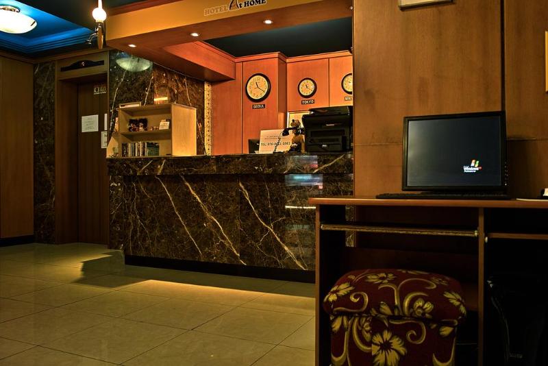 בית מלון כפרי At Home