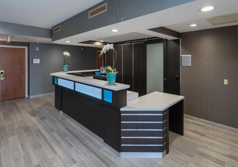 호텔 Aura Sfo Airport Free Shuttle