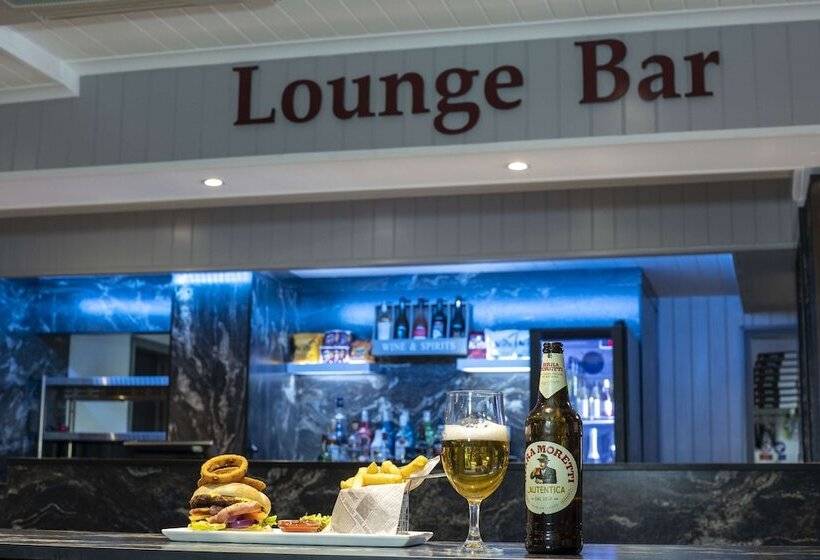 فندق Best Western Manor