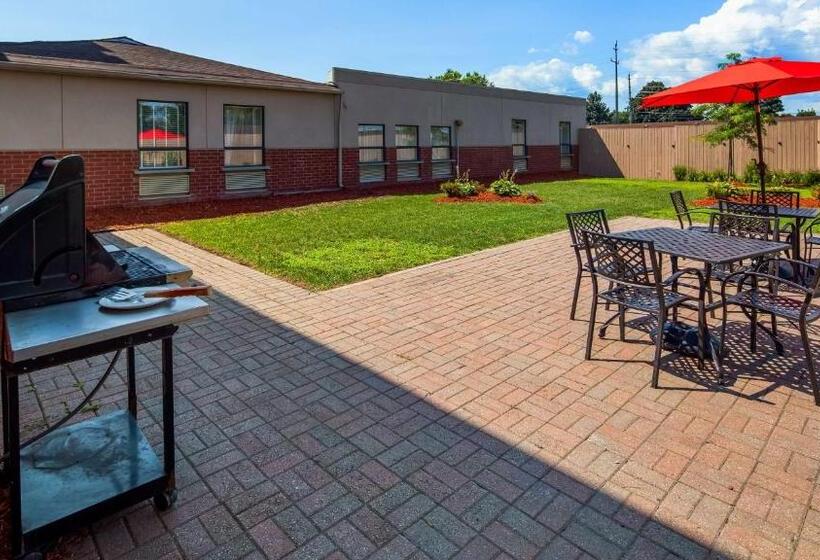 فندق Best Western Plus Bowmanville