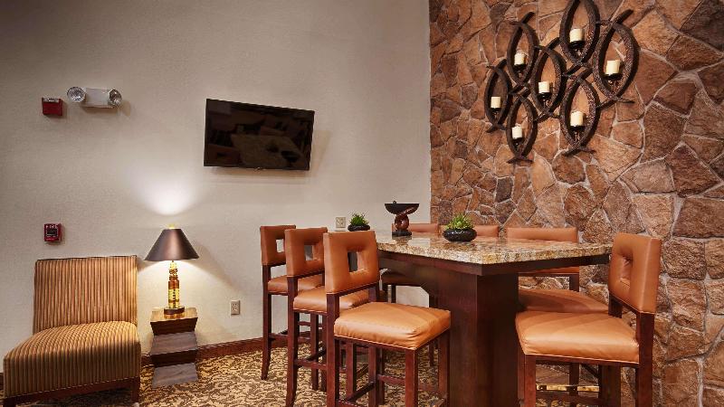 فندق Best Western Plus Hobby Airport Inn And Suites