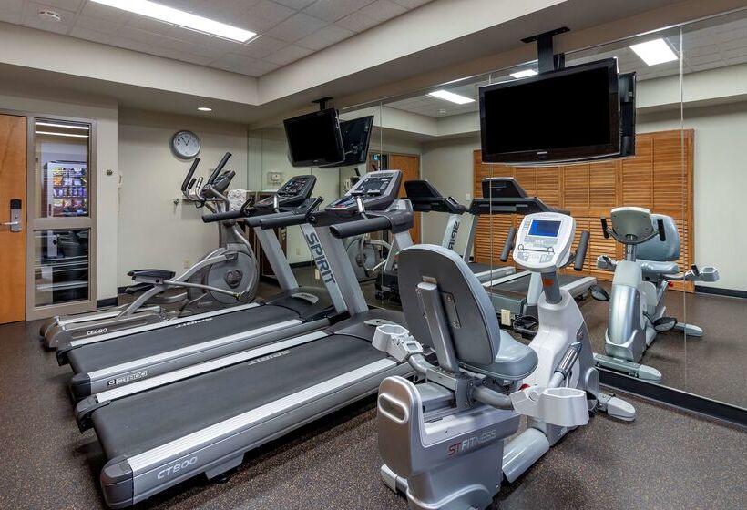 فندق Best Western Plus Pembina Inn & Suites