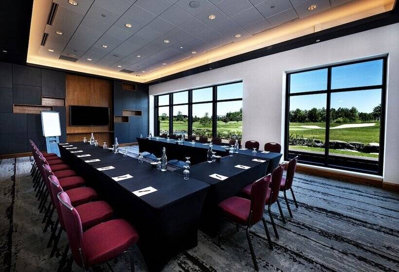 Отель Brookstreet