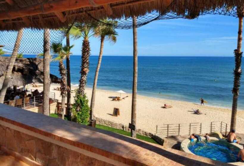 בית מלון כפרי Cabo Surf