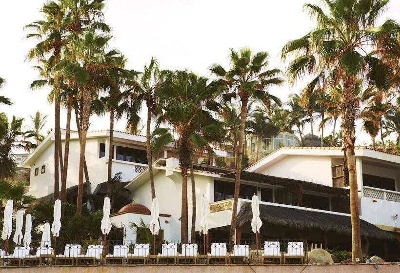 בית מלון כפרי Cabo Surf