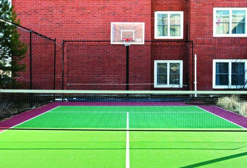 فندق Cambridge Suites Mississauga