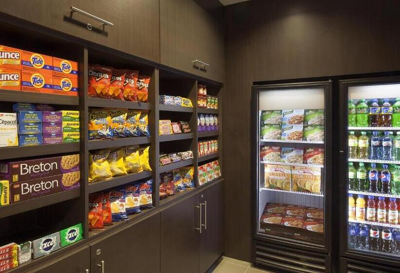 فندق Cambridge Suites Mississauga