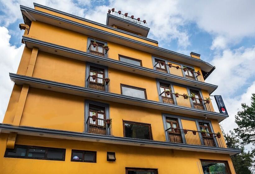 Capital O Hotel Central, Xalapa