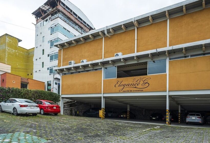 Capital O Hotel Central, Xalapa