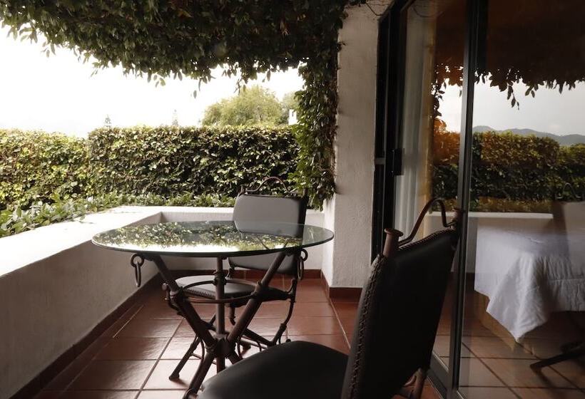 Отель Casa De La Loma