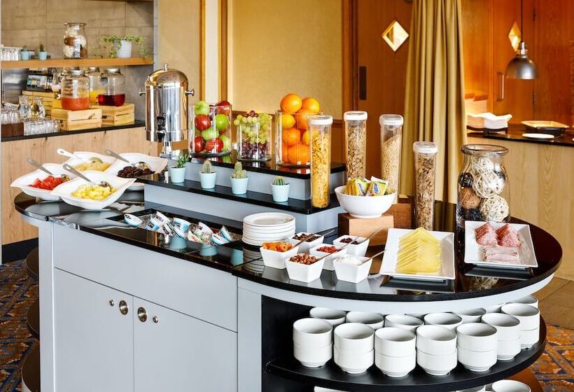 בית מלון כפרי Cedar Court Bradford