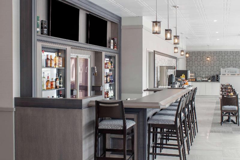 בית מלון כפרי Chateau Moncton Trademark Collection By Wyndham