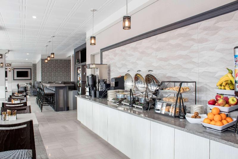 בית מלון כפרי Chateau Moncton Trademark Collection By Wyndham