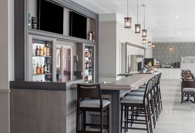 בית מלון כפרי Chateau Moncton Trademark Collection By Wyndham