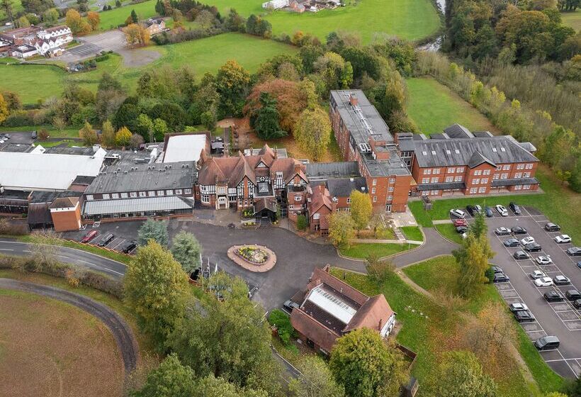 בית מלון כפרי Chesford Grange