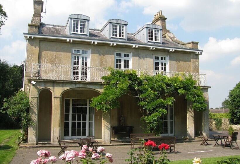 فندق Chiseldon House