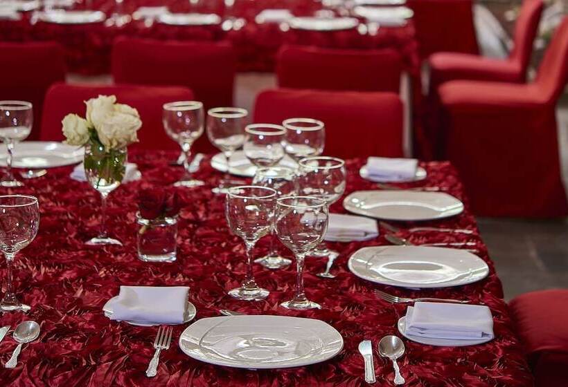 ホテル City Express By Marriott Puebla Centro